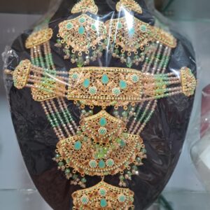 Emerald Majesty Bridal Necklace Set